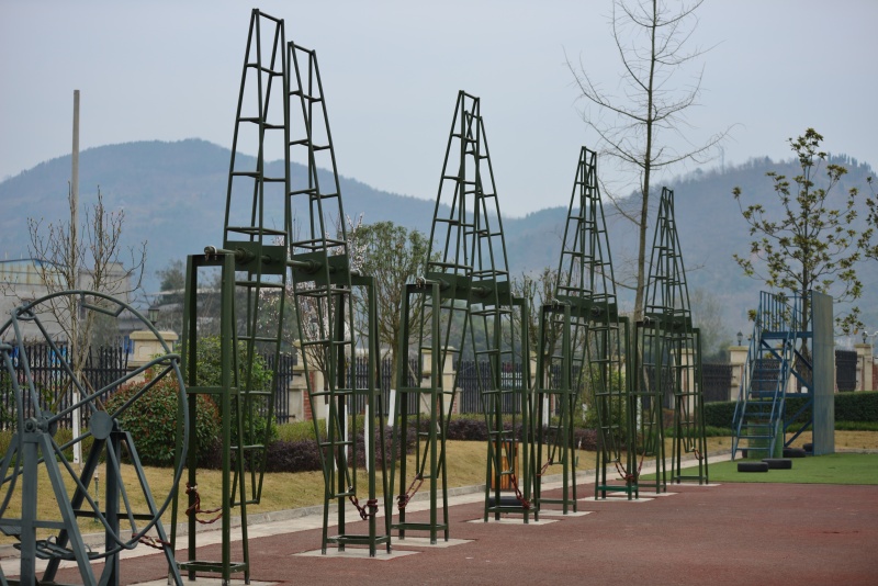 空保户外训练场